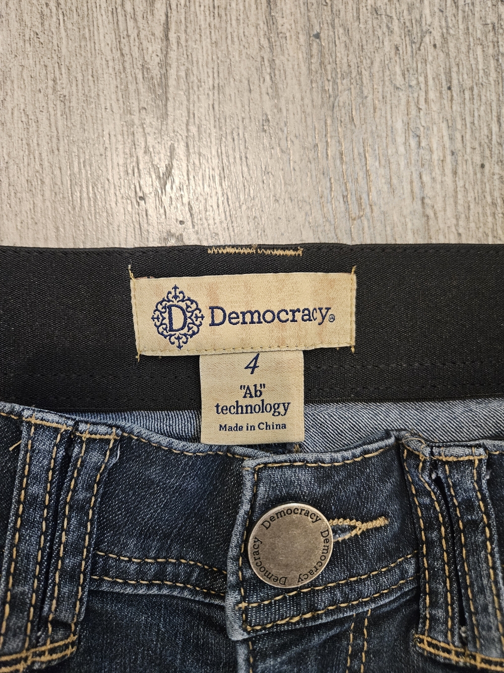 Democracy Dark Blue Flare Cotton Blend Jeans Sz. 4 - Picture 2 of 10